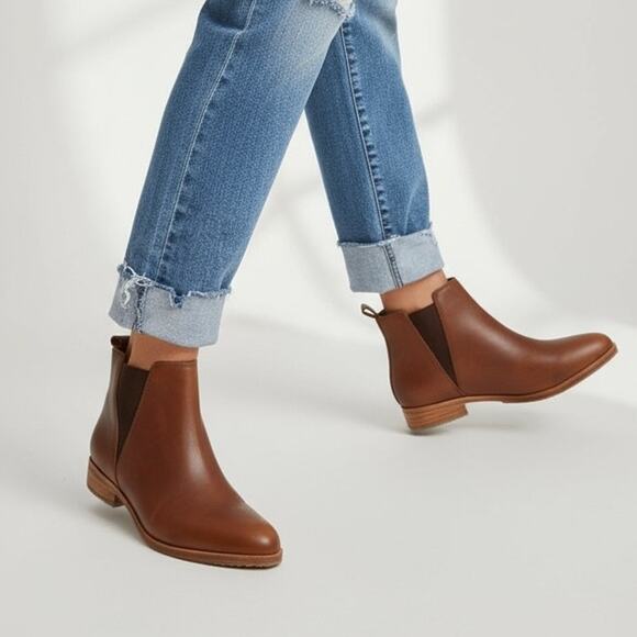 Nisolo Classic Chelsea Boot – Brandy – Women’s Size 6 - NEW in Box Not Tried on - Picture 1 of 10